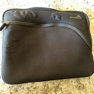 Brenthaven Black Laptop Bag